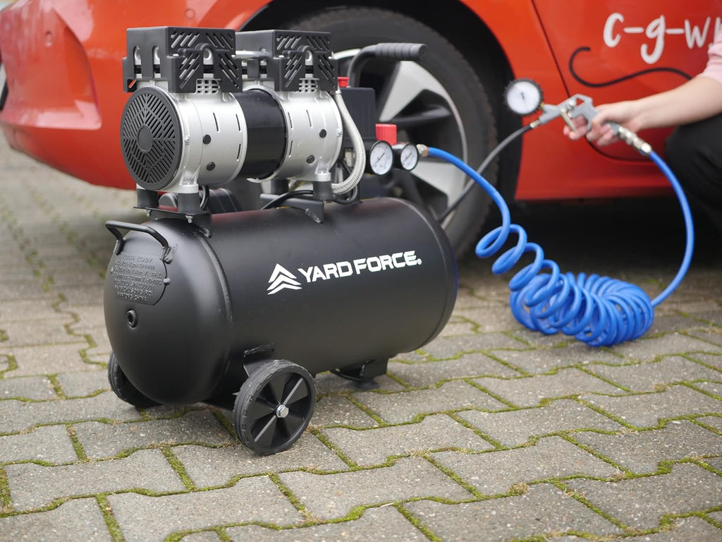 Yard Force EX ARC24 Stille Compressor (24 L, 8 bar, 750 W) – Fluisterstille, olievrije compressor (67 dB) met drukregelaar & wielen