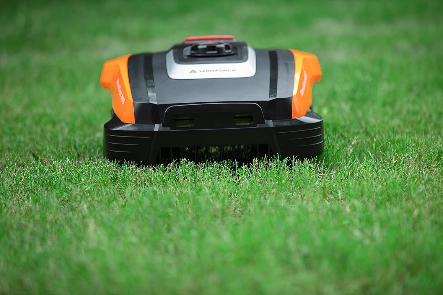 Yard Force MowBest 805 Robot koszący (do 250 m², 20V 2,0 Ah) – Automatyczna kosiarka autonomiczna z funkcją koszenia brzegów, nachyleniem do 30% i czujnikami bezpieczeństwa