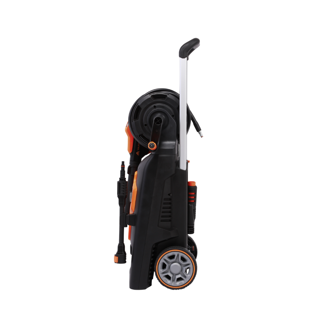 Yard Force 2200W Hochdruckreiniger EW U15E – max. 165 Bar, 450 l/h Fördermenge, Schlauchtrommel mit 6m Schlauch, Teleskopgriff, inkl. Zubehör