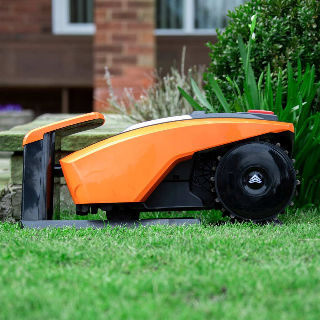 Yard Force 20V Robot koszący EasyMow 260B – do 260 m², sterowanie aplikacją Bluetooth, funkcja koszenia krawędzi, nachylenie 30%, w zestawie zestaw instalacyjny