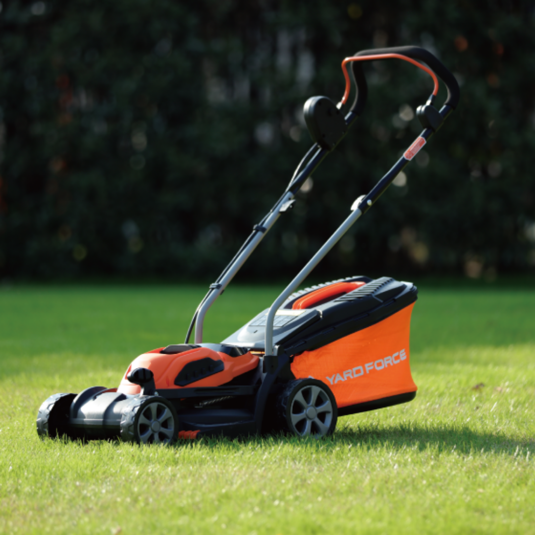 Yard Force kosiarka akumulatorowa 40 V LM G32 – szerokość koszenia 32 cm, z akumulatorem 40 V 2,5 Ah i ładowarką, do 300 m², ultralekka (9,5 kg)